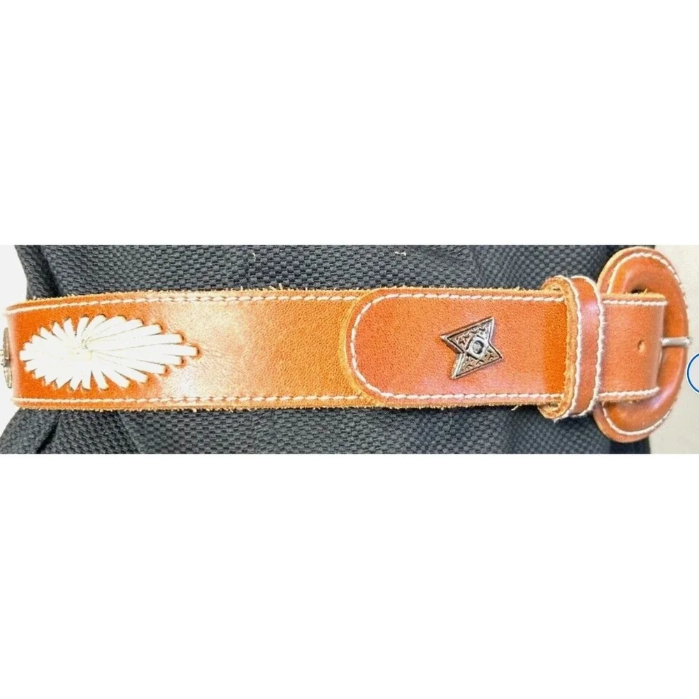 90s Liz Claiborne Leather Belt M Tan Starburst Embroidered Etch Concho Stud NEW